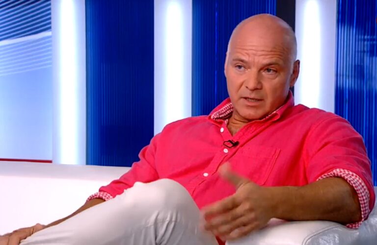 Gergely Péterfy on ATV's program.